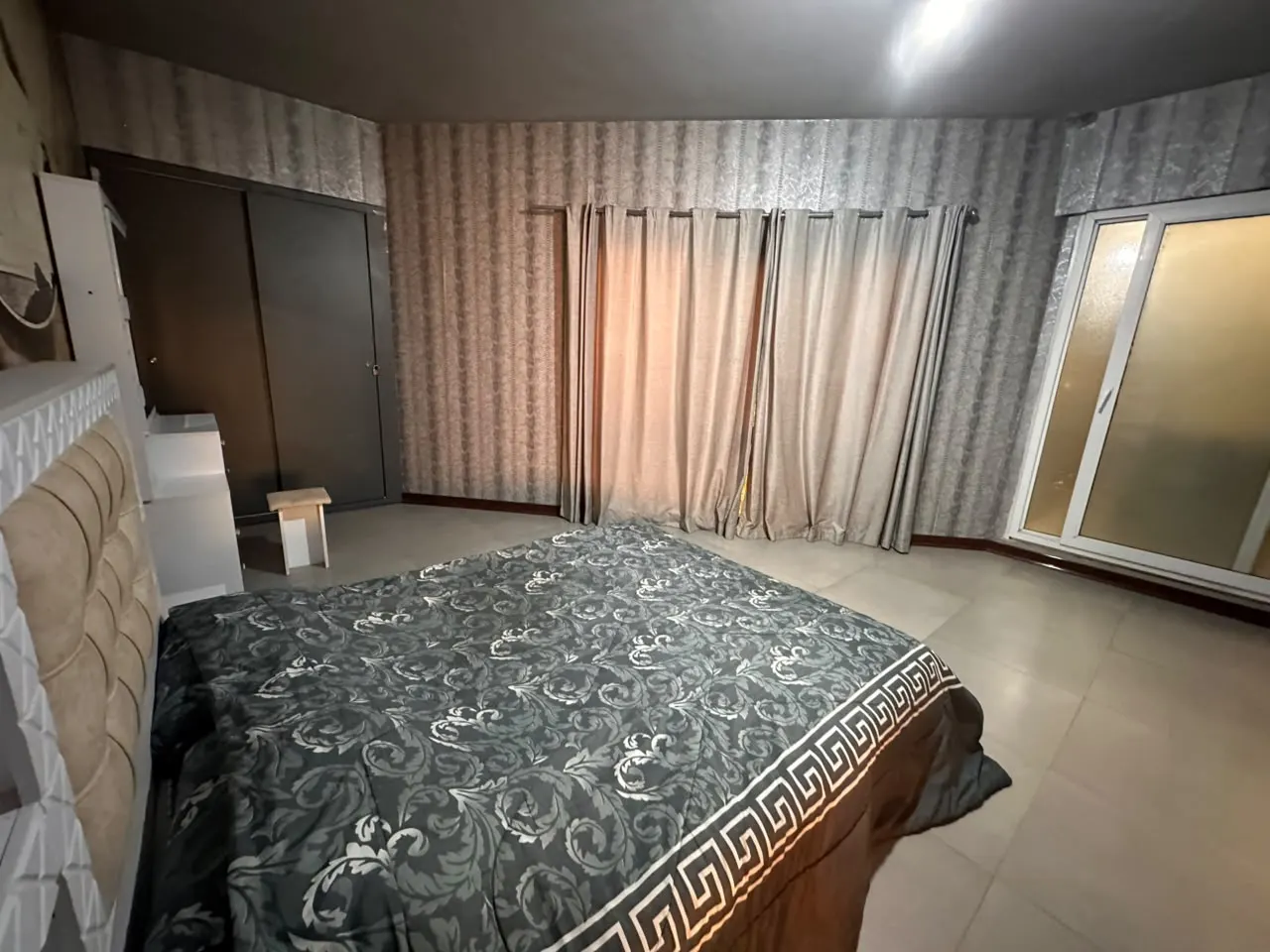 تصویر رزرو ویلا مدرن سه خوابه گیتار